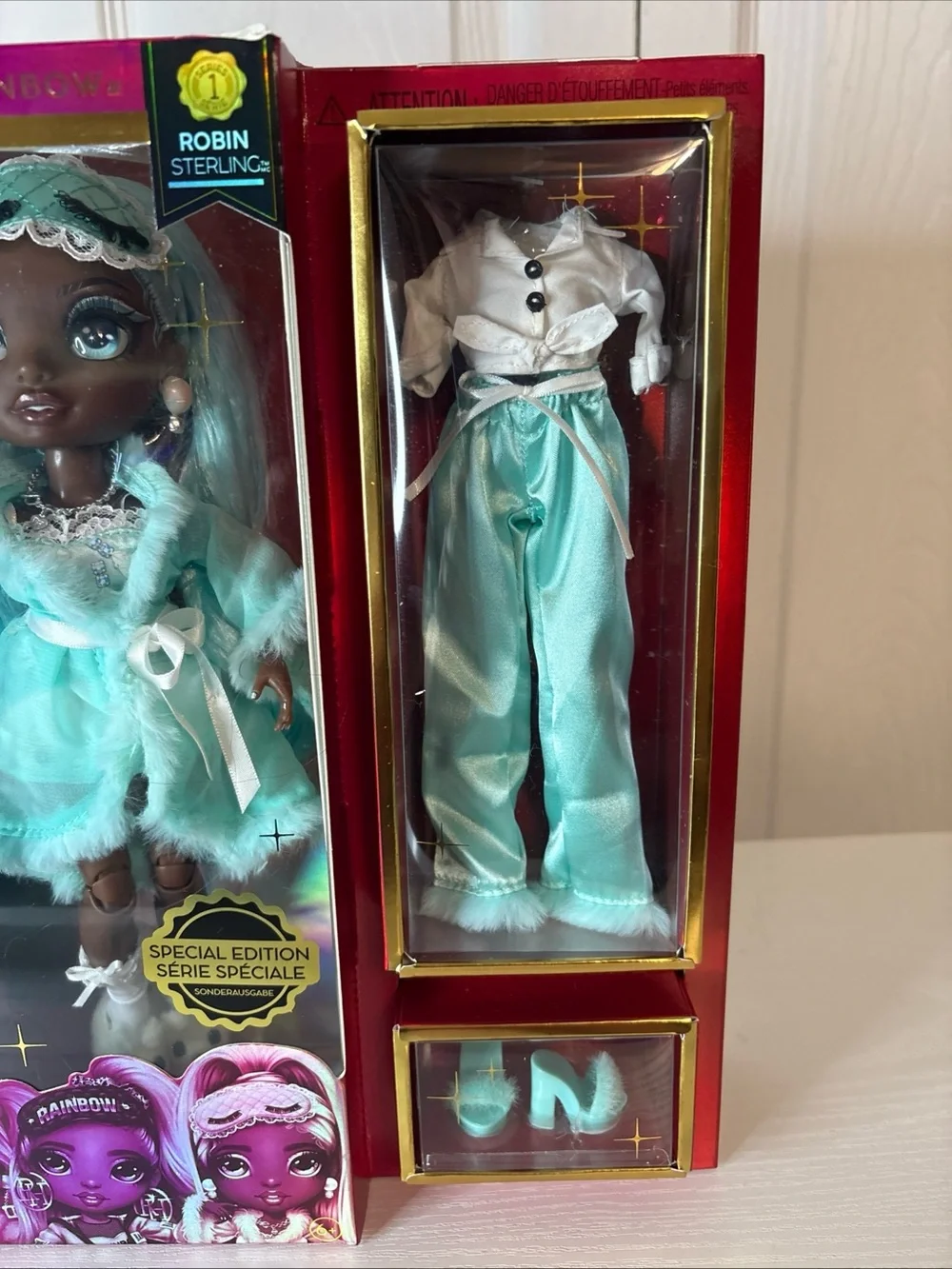 Rainbow High Special Edition Slumber Party Doll and Accessories Robin Sterling
